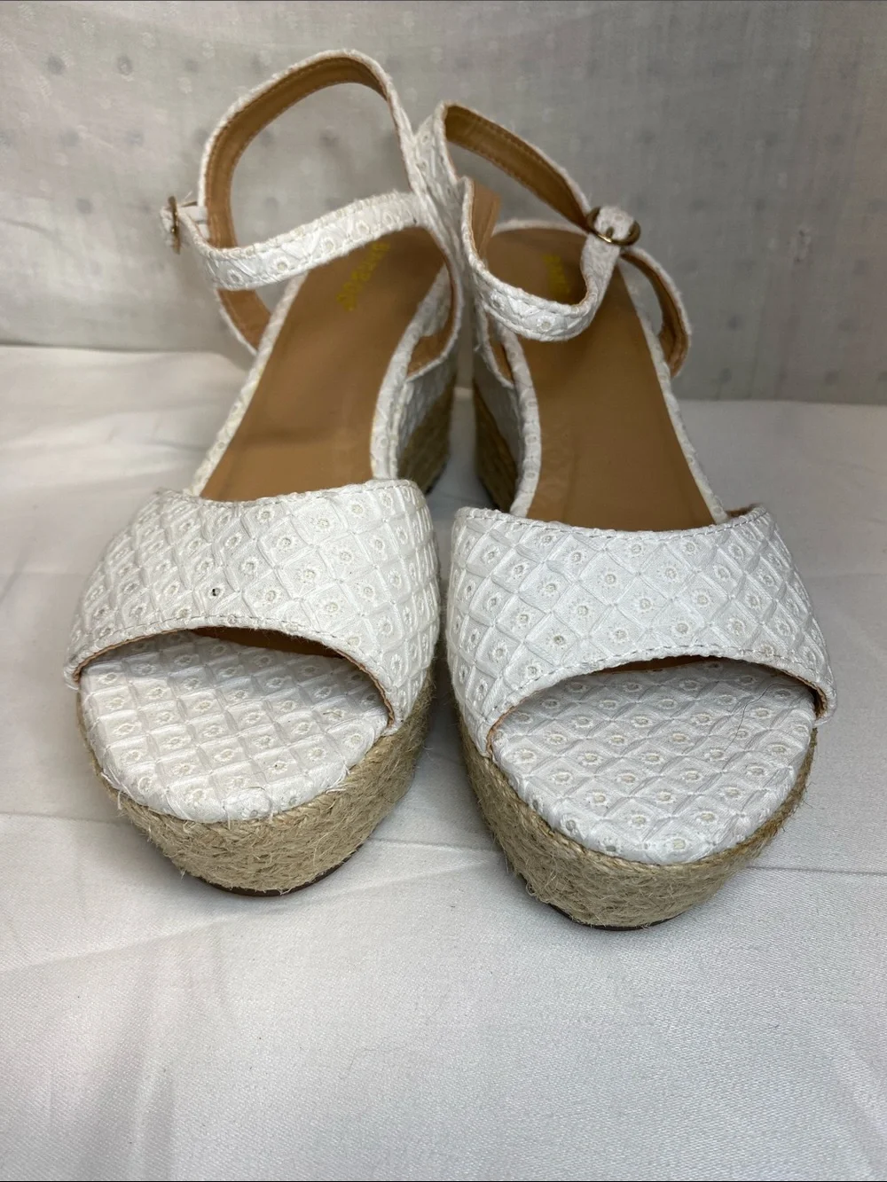 BAMBOO White Eyelet Espadrille Wedge Sandals with Ankle Strap Olson-035 Size 8